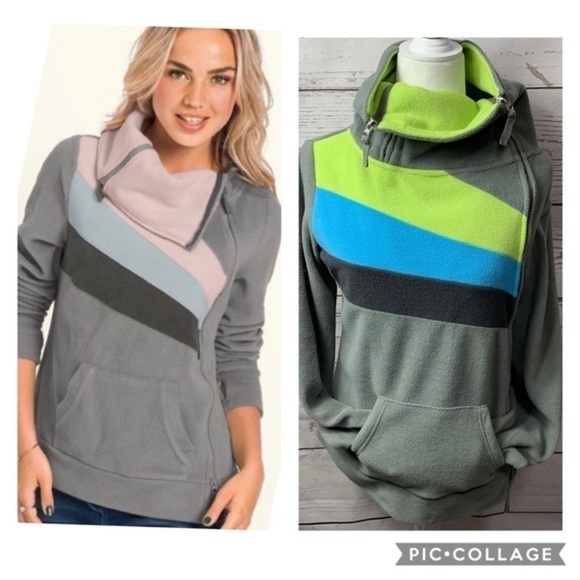 Venus Fleece Zippered Pullover Sweater - Picture 1 of 9